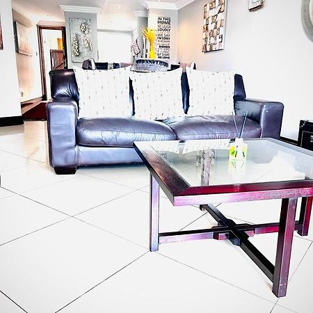 The Sails Penthouse With Private Rooftop Pool Durban Exterior photo